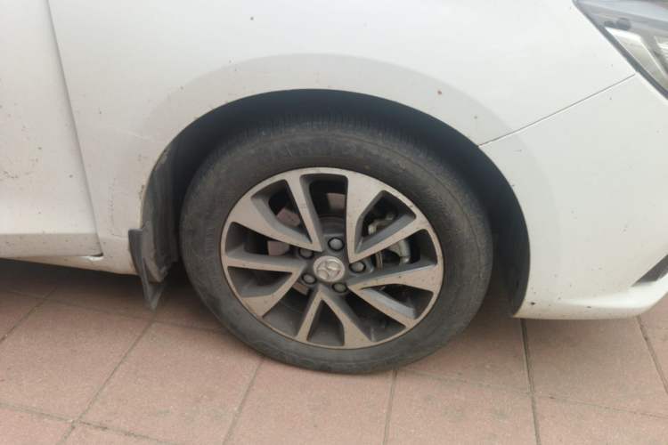 Used BAIC Senova D50 2018 1.5L CVT Luxury Intelligent Drive Edition Right Front Wheel Hub