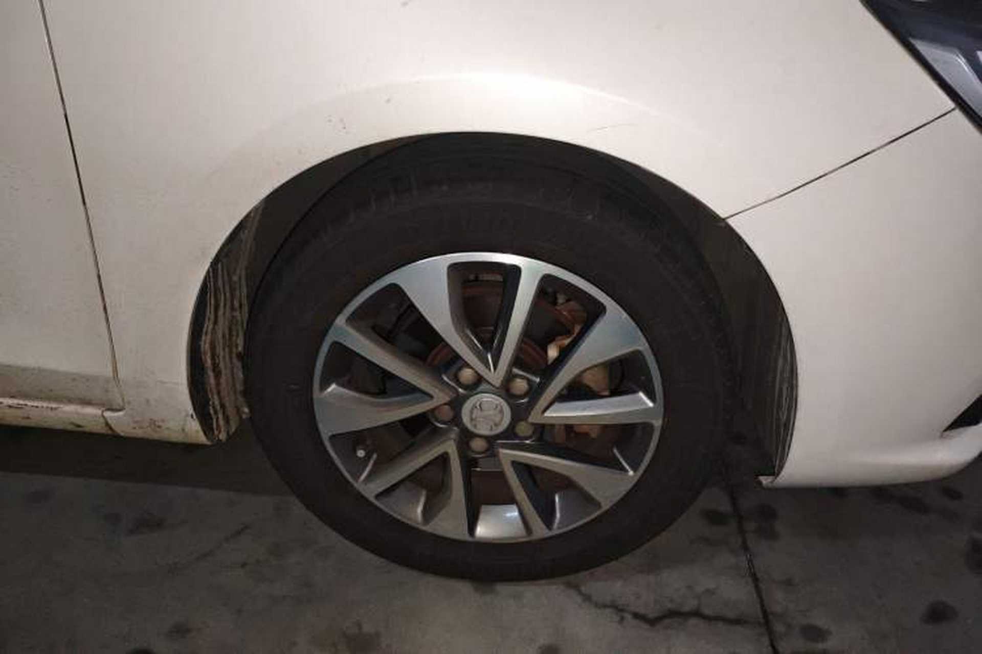 Used BAIC Senova D50 2018 1.5L CVT Prestige Intelligent Drive Edition Right Front Wheel Hub