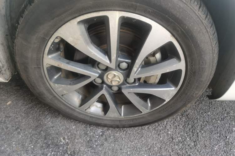 Used BAIC Senova D50 2018 1.5L CVT Luxury Intelligent Drive Edition Right Front Wheel Hub