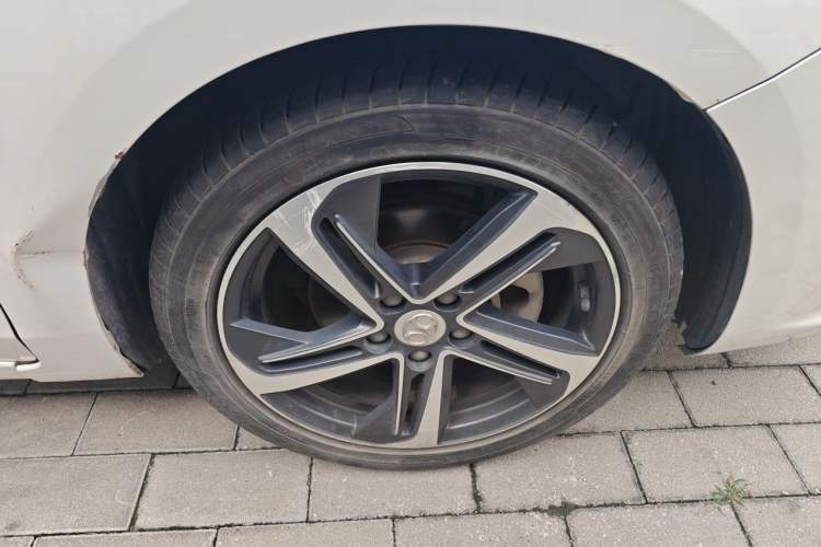 Used BAIC Senova D50 2018 1.5L CVT Prestige Smart Connectivity Edition Right Front Wheel Hub