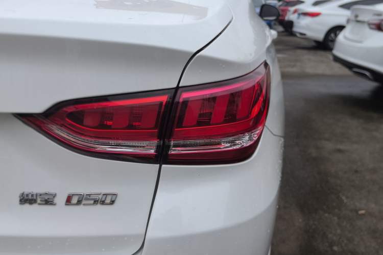 Used BAIC Senova D50 2018 1.5L Manual Prestige Intelligent Drive Edition Right Rear Taillight