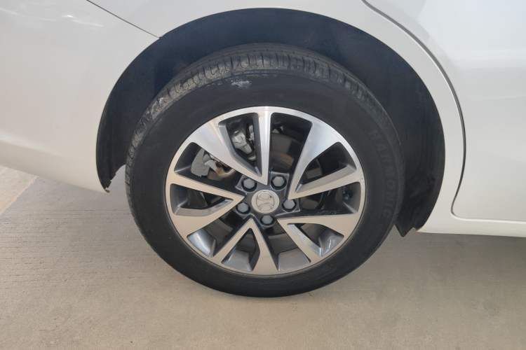 Used BAIC Senova D50 2018 1.5L CVT Luxury Intelligent Drive Edition Right Rear Wheel Hub