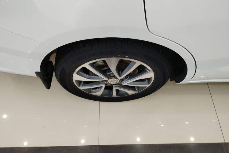 Used BAIC Senova D50 2018 1.5L CVT Luxury Intelligent Drive Edition Right Rear Wheel Hub