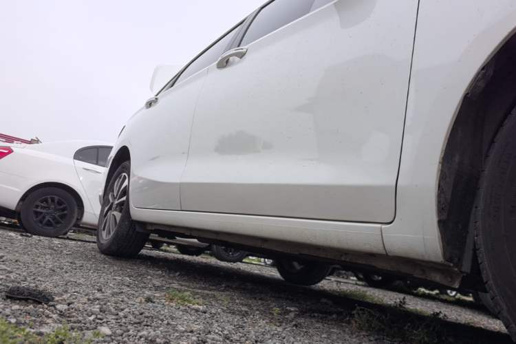 Used BAIC Senova D50 2018 1.5L CVT Luxury Intelligent Drive Edition Right Side Sill