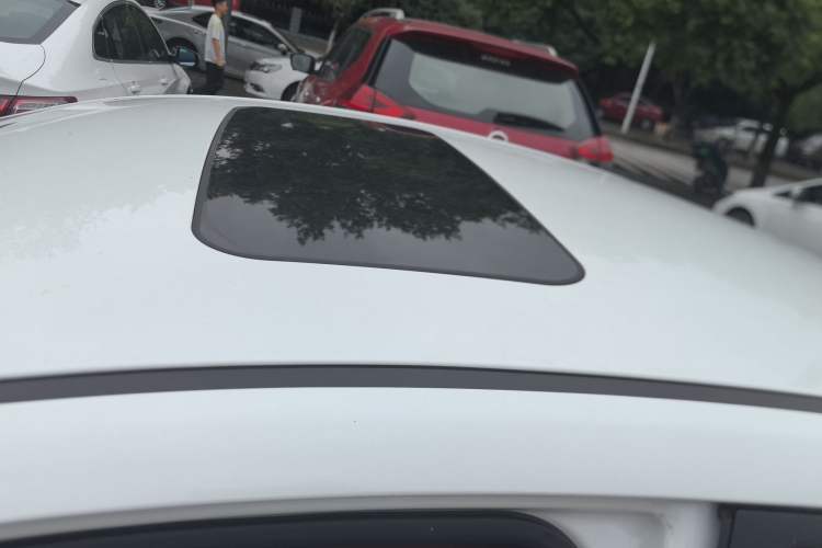Used BAIC Senova D50 2018 1.5L Manual Prestige Intelligent Drive Edition Roof