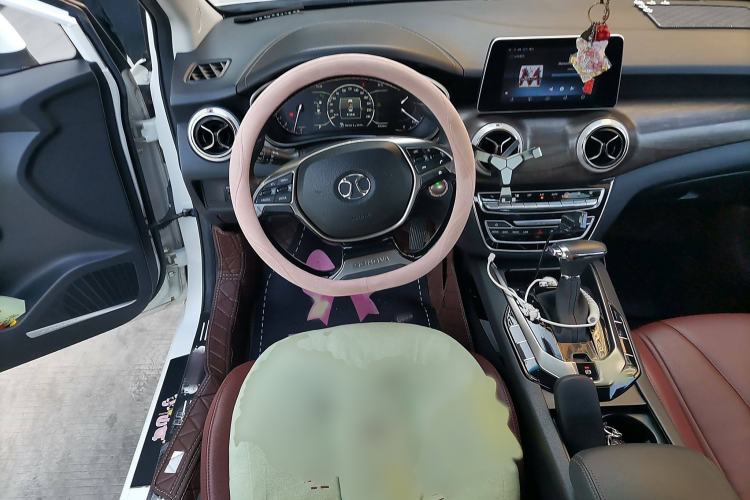 Used BAIC Senova D50 2018 1.5L CVT Prestige Intelligent Drive Edition Steering Wheel