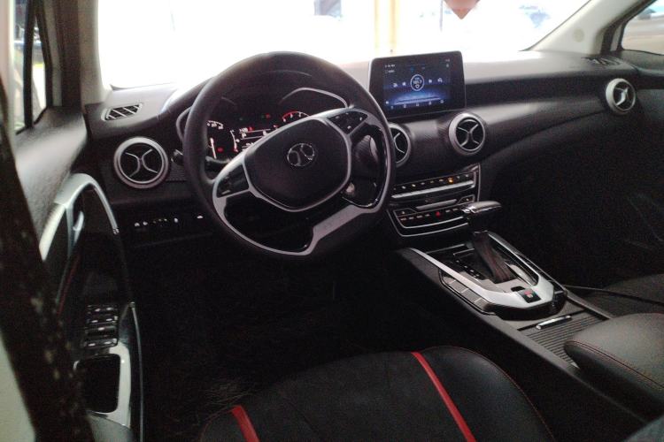Used BAIC Senova D50 2018 1.5L CVT Luxury Intelligent Drive Edition Steering Wheel