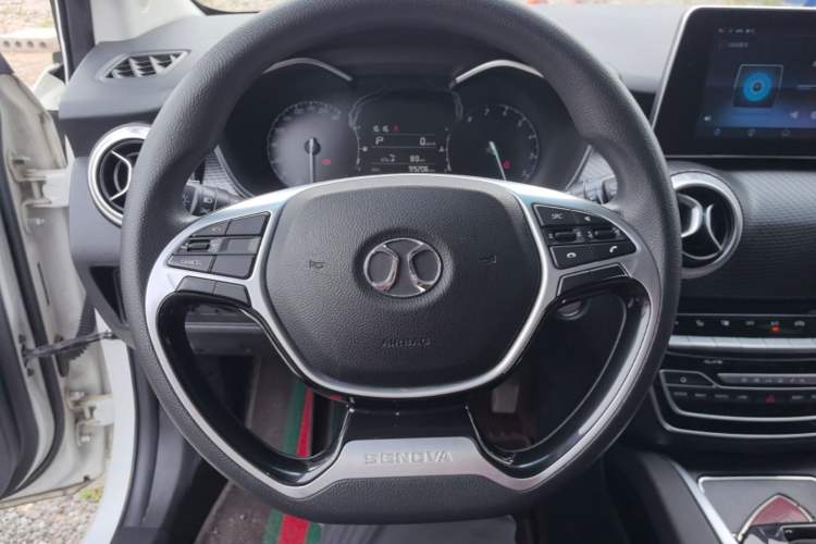 Used BAIC Senova D50 2018 1.5L CVT Luxury Intelligent Drive Edition Steering Wheel