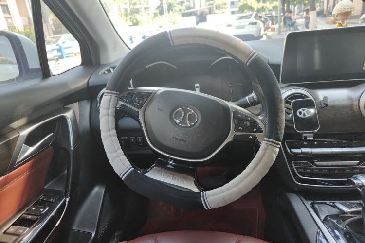 Used BAIC Senova D50 2018 1.5L CVT Prestige Intelligent Drive Edition Steering Wheel