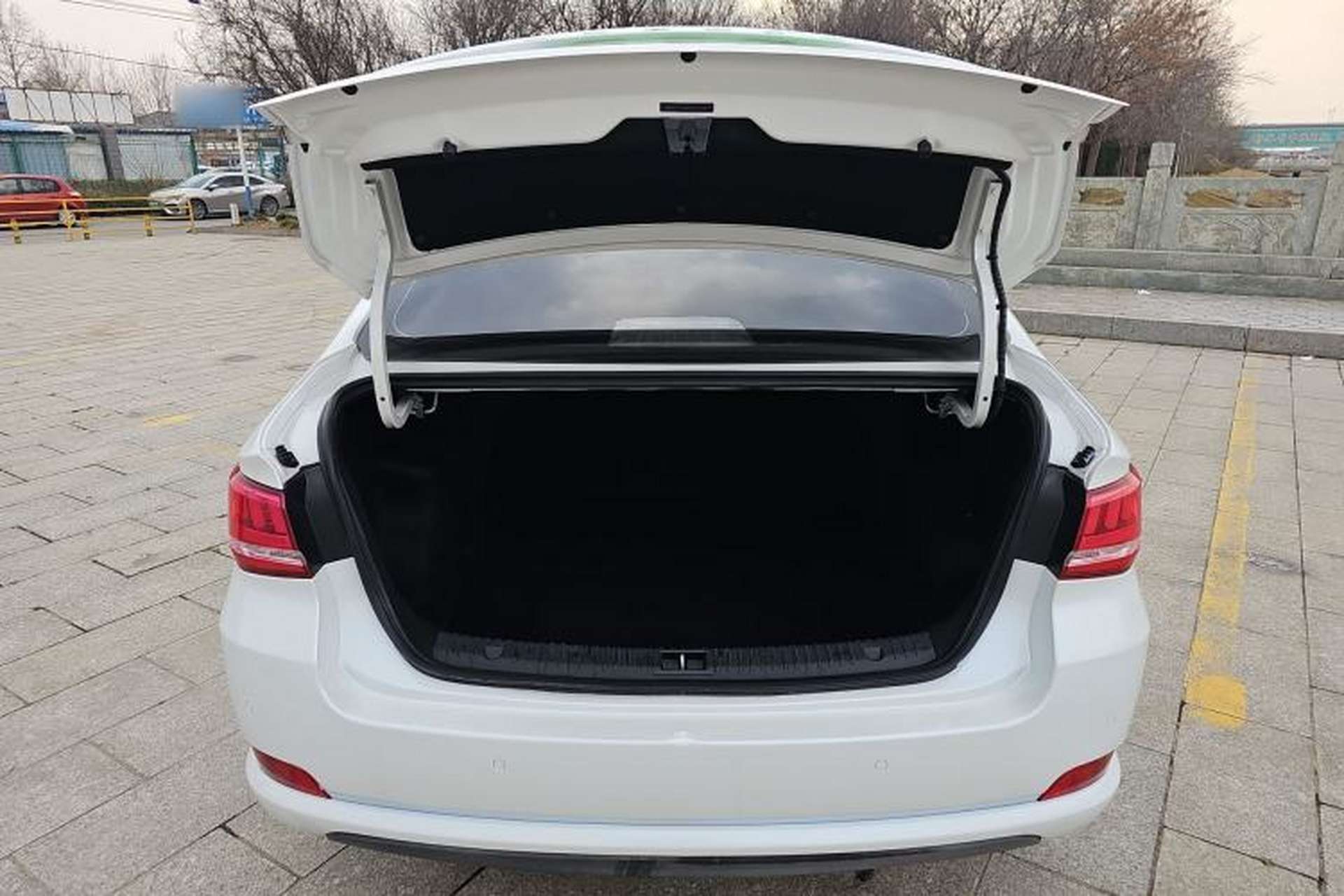 Used BAIC Senova D50 2018 1.5L Manual Luxury Intelligent Driving Version Trunk