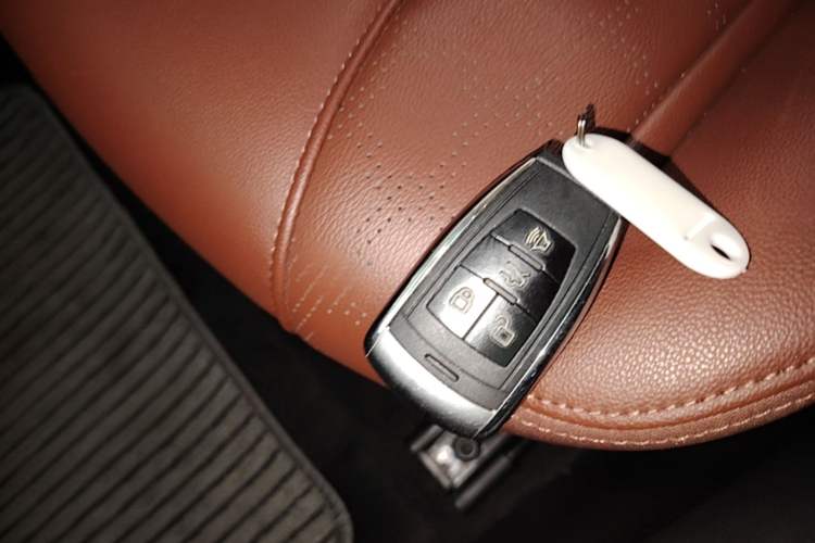 Used BAIC Senova D50 2018 1.5L CVT Prestige Intelligent Drive Edition Vehicle Key