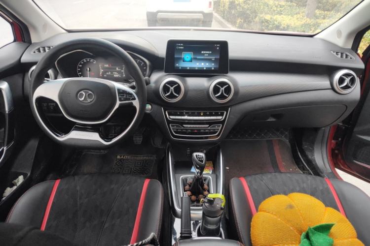 Used BAIC Senova D50 2019 1.5L Manual Luxury Edition China VI Center Console
