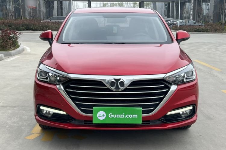 Used BAIC Senova D50 2019 1.5L Manual Luxury Edition China VI Exterior 3