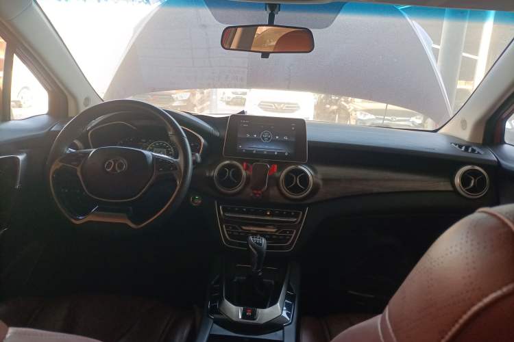 Used BAIC Senova D50 2019 1.5L Manual Prestige Edition China VI Interior 2