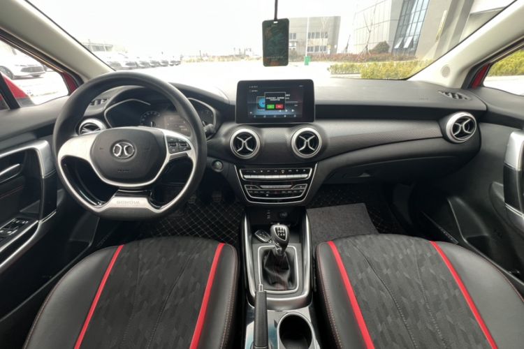 Used BAIC Senova D50 2019 1.5L Manual Luxury Edition China VI Interior 3