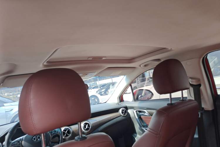 Used BAIC Senova D50 2019 1.5L Manual Prestige Edition China VI Interior 4