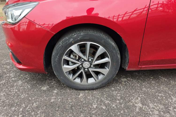 Used BAIC Senova D50 2019 1.5L CVT Luxury Edition China V Left Front Wheel Hub