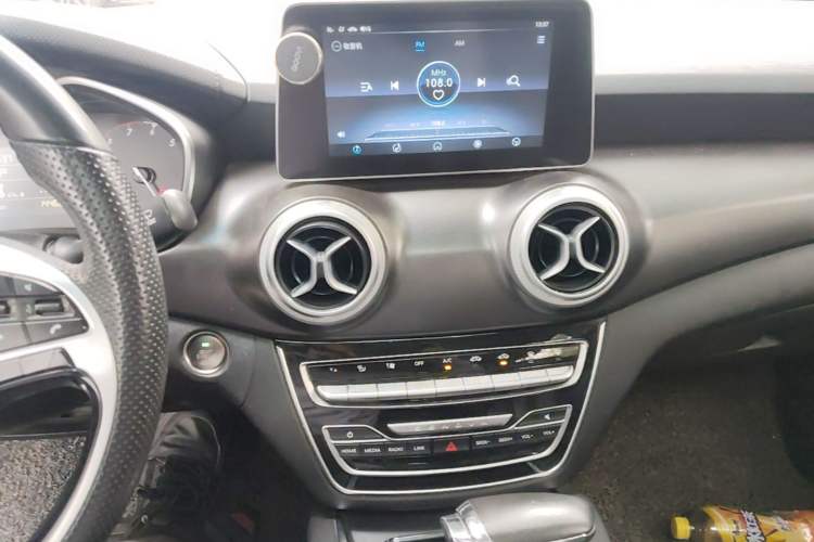 Used BAIC Senova D50 2019 1.5T CVT Prestige Edition China VI Audio And AC Panel