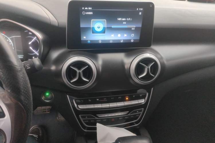 Used BAIC Senova D50 2019 1.5T CVT Prestige Edition China VI Audio And AC Panel