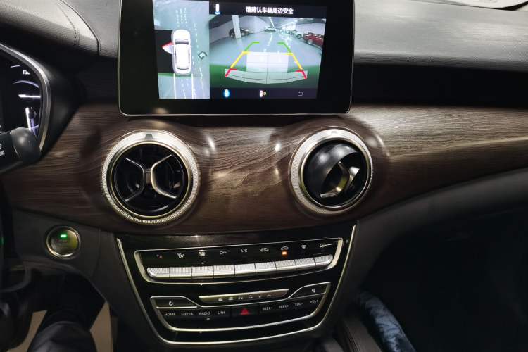 Used BAIC Senova D50 2019 1.5L Manual Prestige Edition China VI Audio And AC Panel
