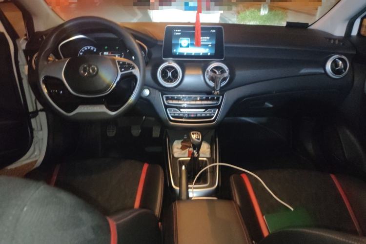 Used BAIC Senova D50 2019 1.5L Manual Luxury Version China V Standard Center Console