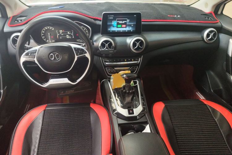 Used BAIC Senova D50 2019 1.5L CVT Luxury Edition China V Center Console