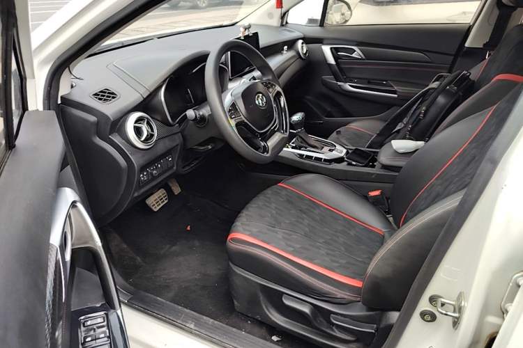 Used BAIC Senova D50 2019 1.5L CVT Luxury Edition China V Driver Seat