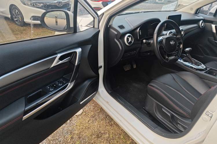 Used BAIC Senova D50 2019 1.5T CVT Prestige Edition China VI Driver Seat