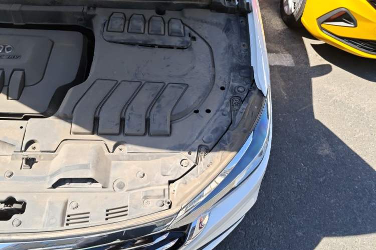 Used BAIC Senova D50 2019 1.5L CVT Prestige Edition China V Engine Bay Left