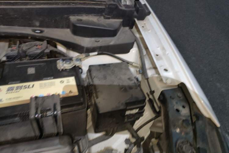 Used BAIC Senova D50 2019 1.5L Manual Luxury Version China V Standard Engine Bay Left