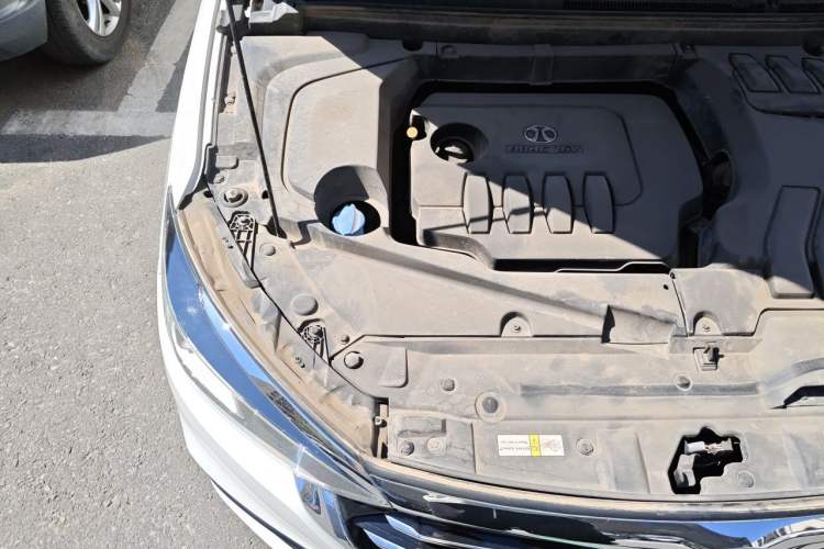 Used BAIC Senova D50 2019 1.5L CVT Prestige Edition China V Engine Bay Right