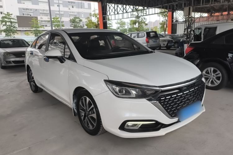 Used BAIC Senova D50 2019 1.5T CVT Prestige Edition China VI Front Right 45 Deg