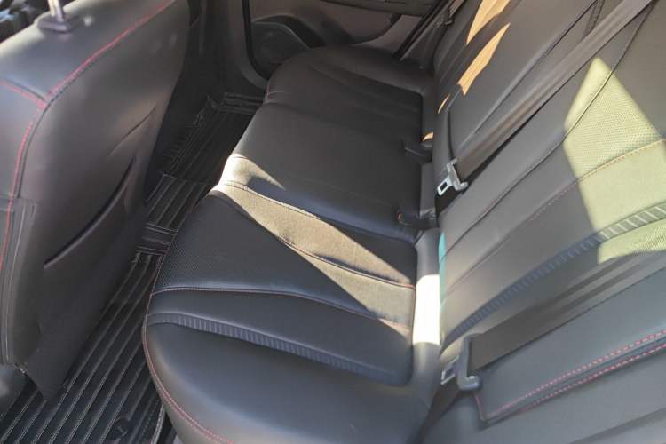 Used BAIC Senova D50 2019 1.5T CVT Prestige Edition China VI Interior 4