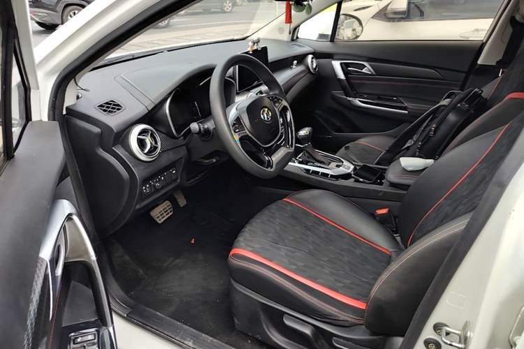 Used BAIC Senova D50 2019 1.5L CVT Luxury Edition China V Left Front Seat