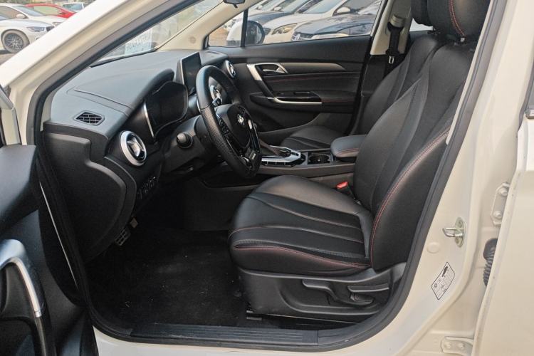 Used BAIC Senova D50 2019 1.5T CVT Prestige Edition China VI Left Front Seat