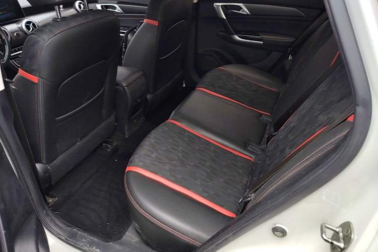 Used BAIC Senova D50 2019 1.5L CVT Luxury Edition China V Left Rear Seat
