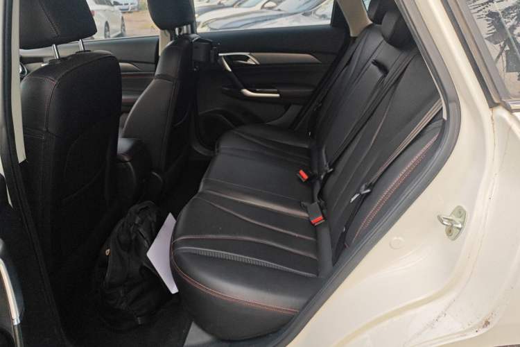 Used BAIC Senova D50 2019 1.5T CVT Prestige Edition China VI Left Rear Seat