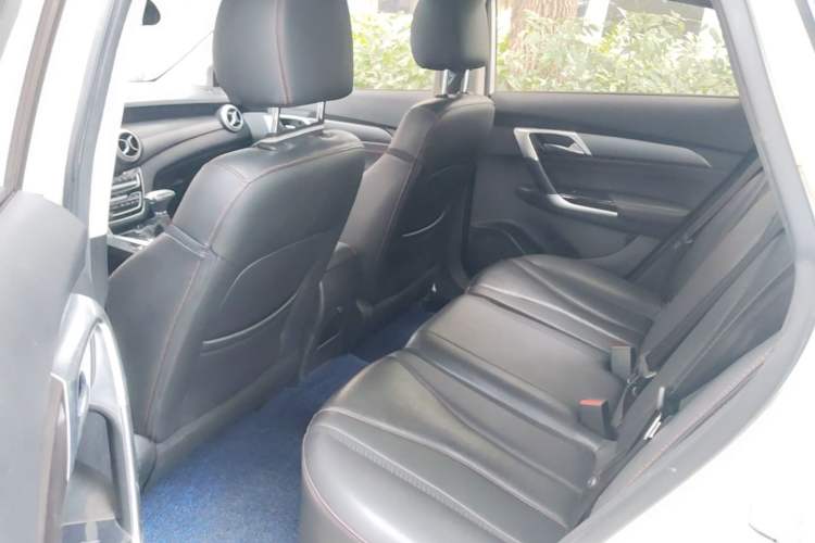 Used BAIC Senova D50 2019 1.5T CVT Prestige Edition China VI Left Rear Seat
