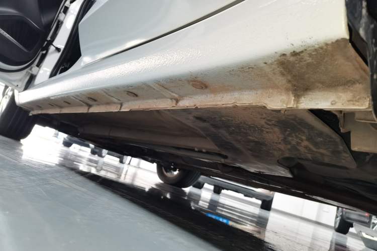 Used BAIC Senova D50 2019 1.5L Manual Prestige Edition China VI Left Side Sill
