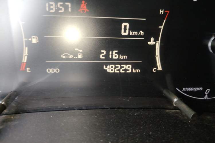 Used BAIC Senova D50 2019 1.5L Manual Luxury Edition China VI Odometer Close Up