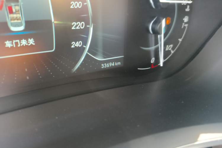 Used BAIC Senova D50 2019 1.5T CVT Prestige Edition China VI Odometer Close Up