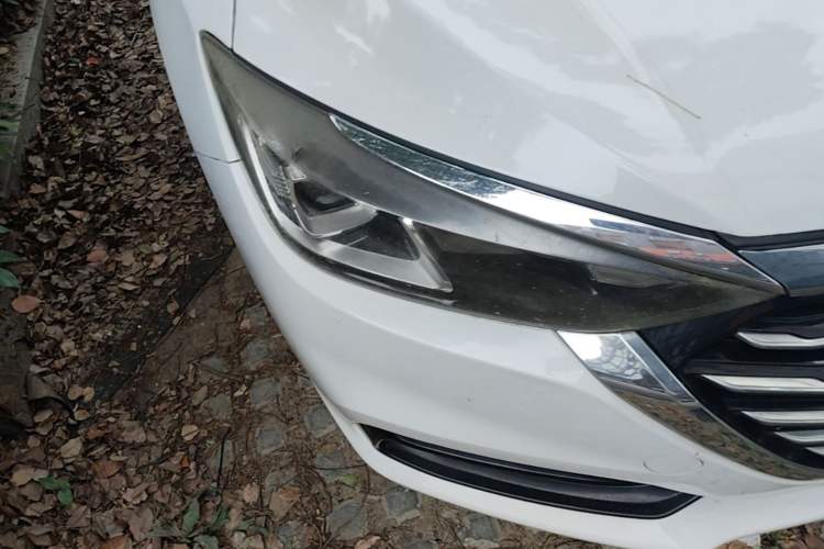 Used BAIC Senova D50 2019 1.5T CVT Prestige Edition China VI Right Front Headlight