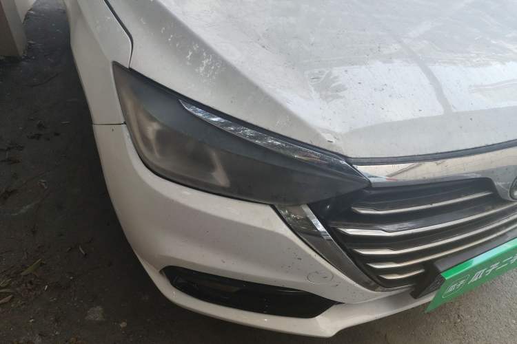 Used BAIC Senova D50 2019 1.5L CVT Luxury Edition China V Right Front Headlight