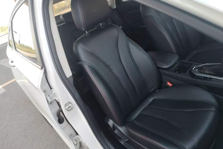 Used BAIC Senova D50 2019 1.5T CVT Prestige Edition China VI Right Front Seat