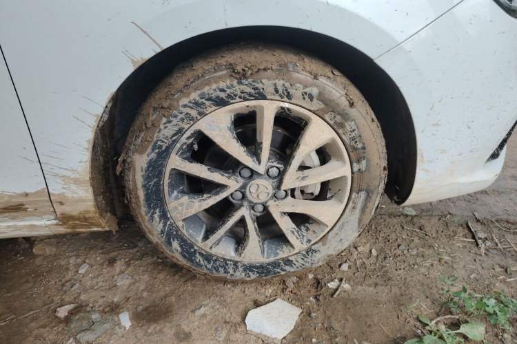 Used BAIC Senova D50 2019 1.5L Manual Luxury Edition China VI Right Front Wheel Hub