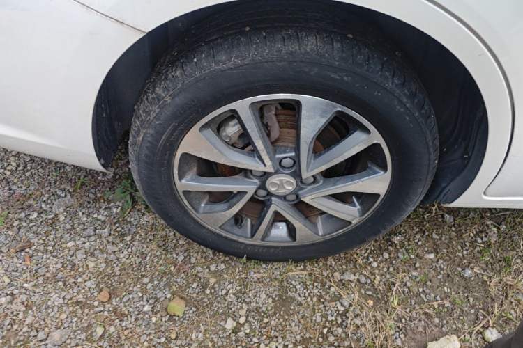 Used BAIC Senova D50 2019 1.5T CVT Prestige Edition China VI Right Rear Wheel Hub