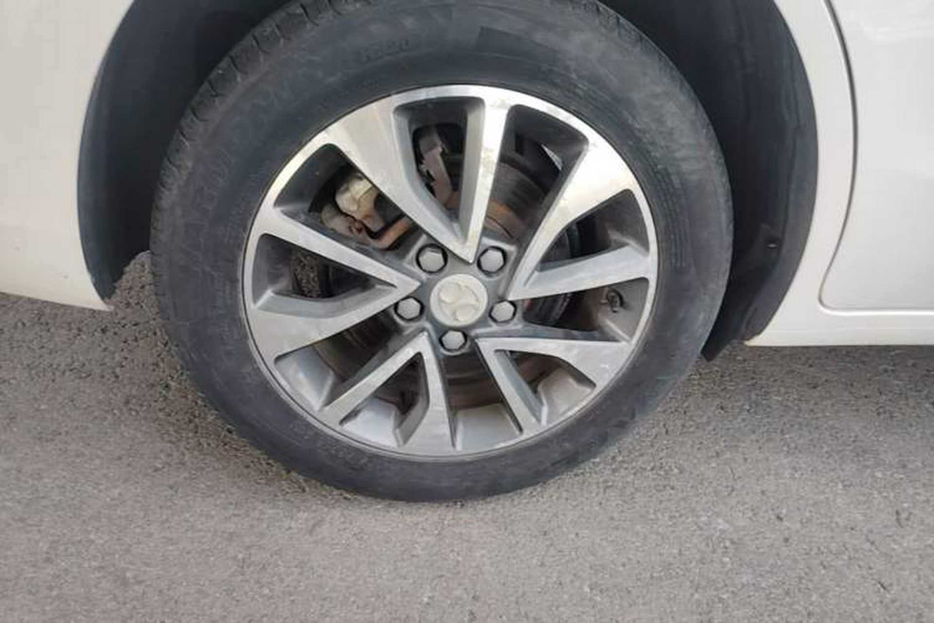 Used BAIC Senova D50 2019 1.5T CVT Prestige Edition China VI Right Rear Wheel Hub
