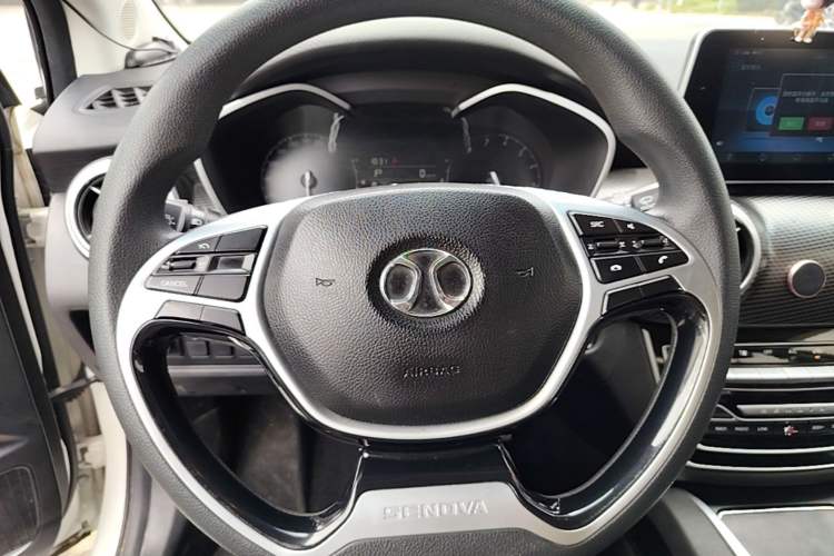 Used BAIC Senova D50 2019 1.5L CVT Luxury Edition China V Steering Wheel