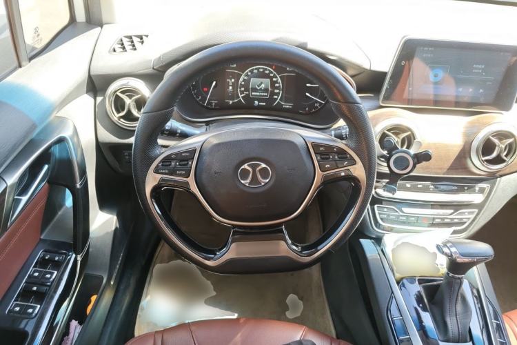 Used BAIC Senova D50 2019 1.5L CVT Prestige Edition China V Steering Wheel