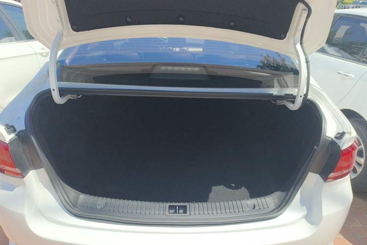 Used BAIC Senova D50 2019 1.5T CVT Prestige Edition China VI Trunk